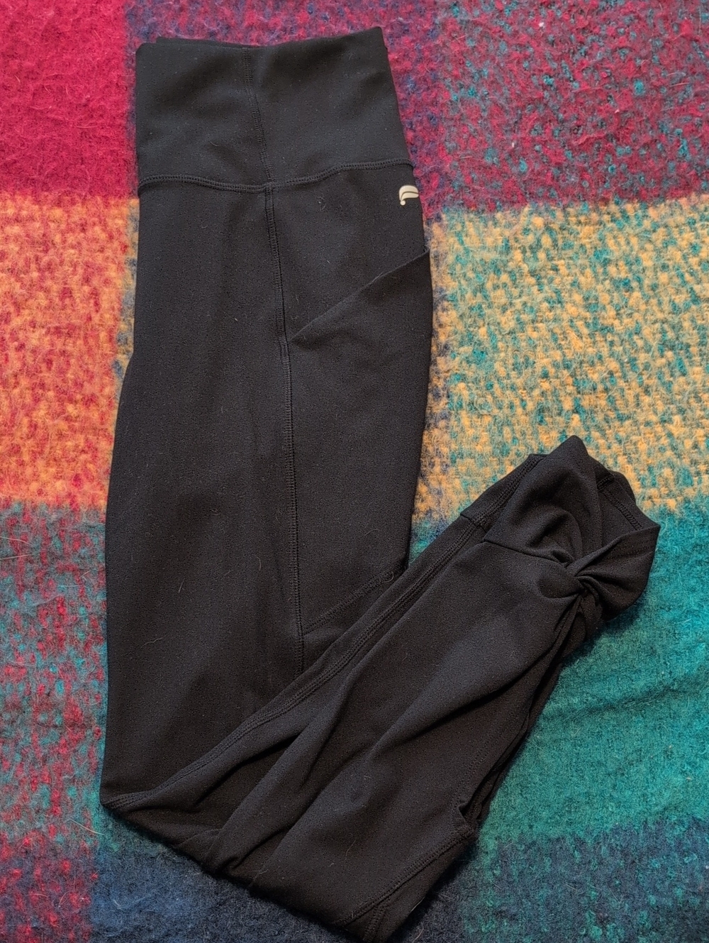Fabletics Black High-Waist Crop Leggings with Side Pocket